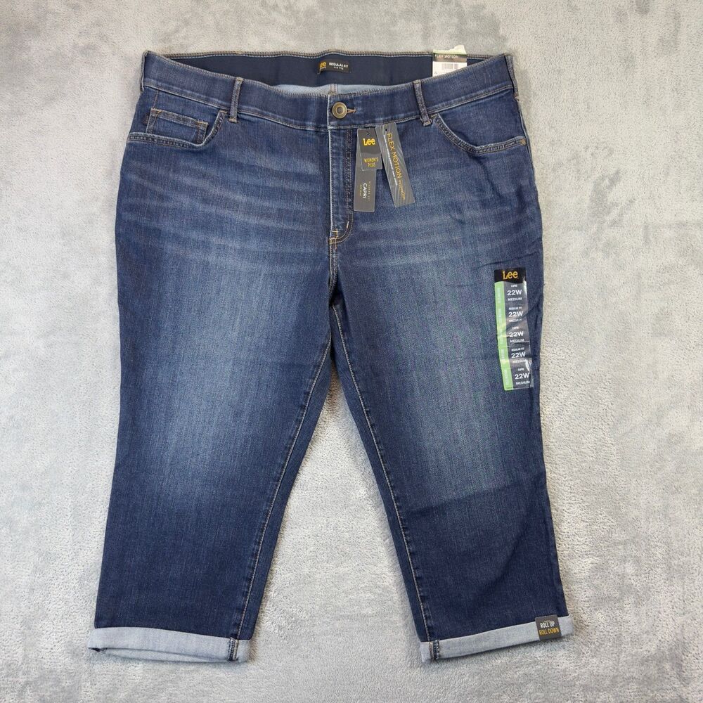 Lee Capri Jeans Womens 22W Medium Blue Regular Fit Mid Rise Denim Stretch Pants